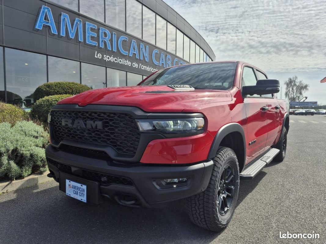 Dodge ram 1500 crew cab rebel (image 1)