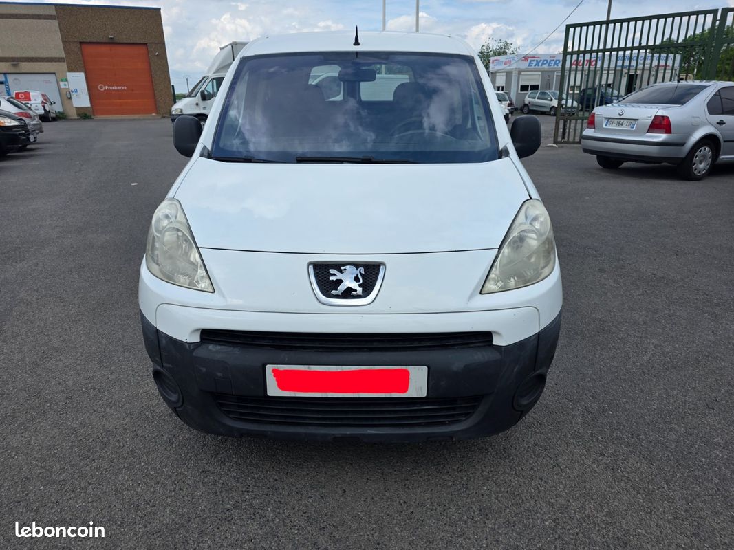 Peugeot Partner 1.6 HDI 90CV FAIBLE KILO (image 18)