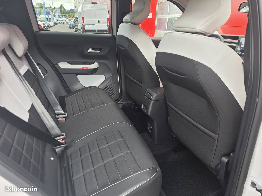 CITROEN C3 Hybride 110 ch Automatique Max (image 15)