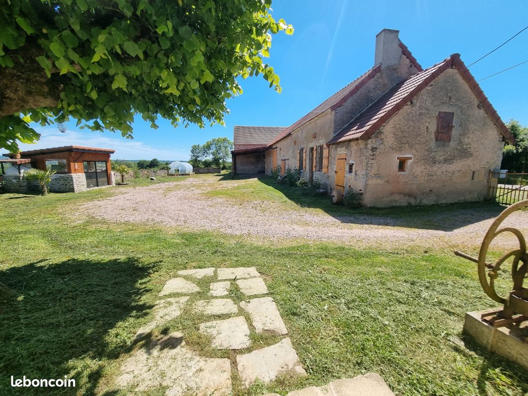 Maison 5 pièces 140 m² · à Palinges · 140 m² · 350 000 €