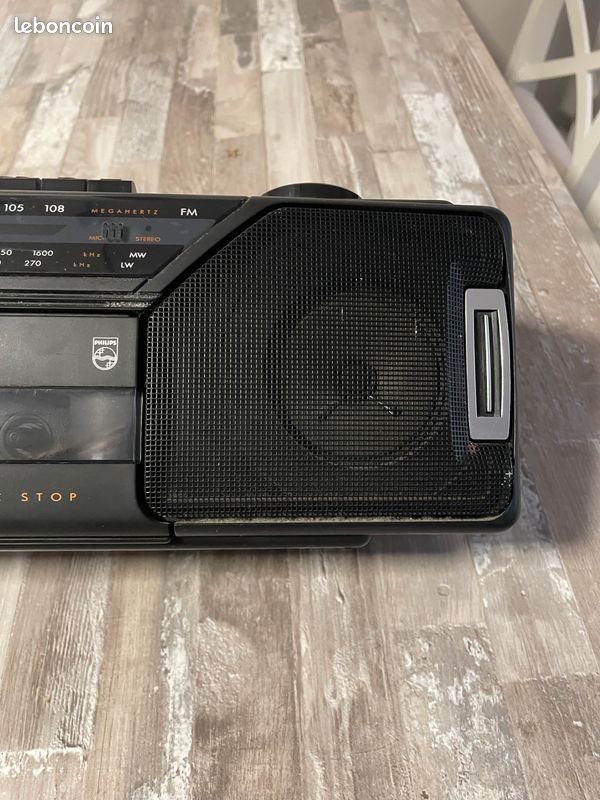 Stereo Radio Cassette Recorder Philips type AQ 5212/00 vintage