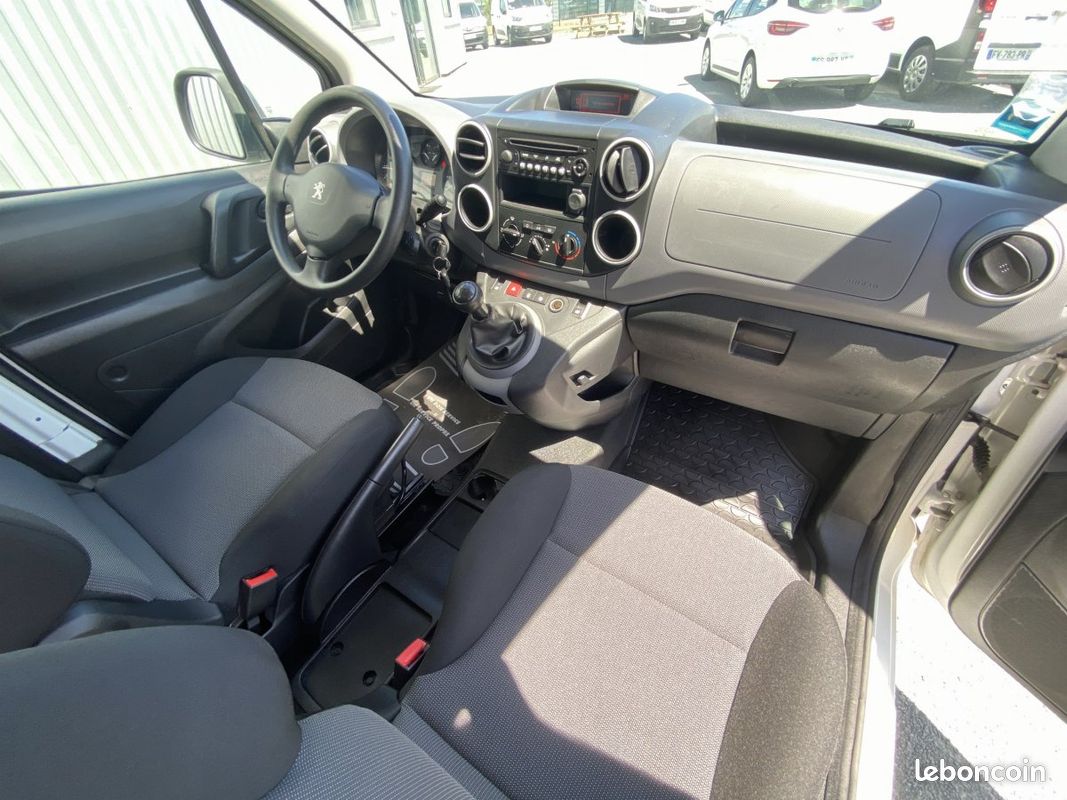 Peugeot Partner Cabine Approfondie (2) LONG L2 BLUEHDI 100cv CABINE APPROF PACK PRO (image 9)