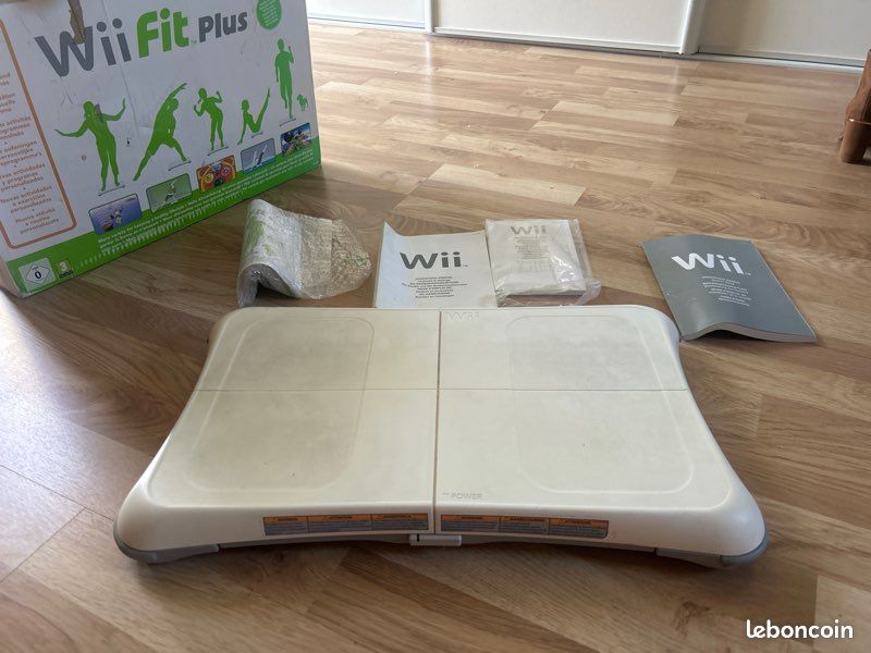 Wii fit plus (image 1)
