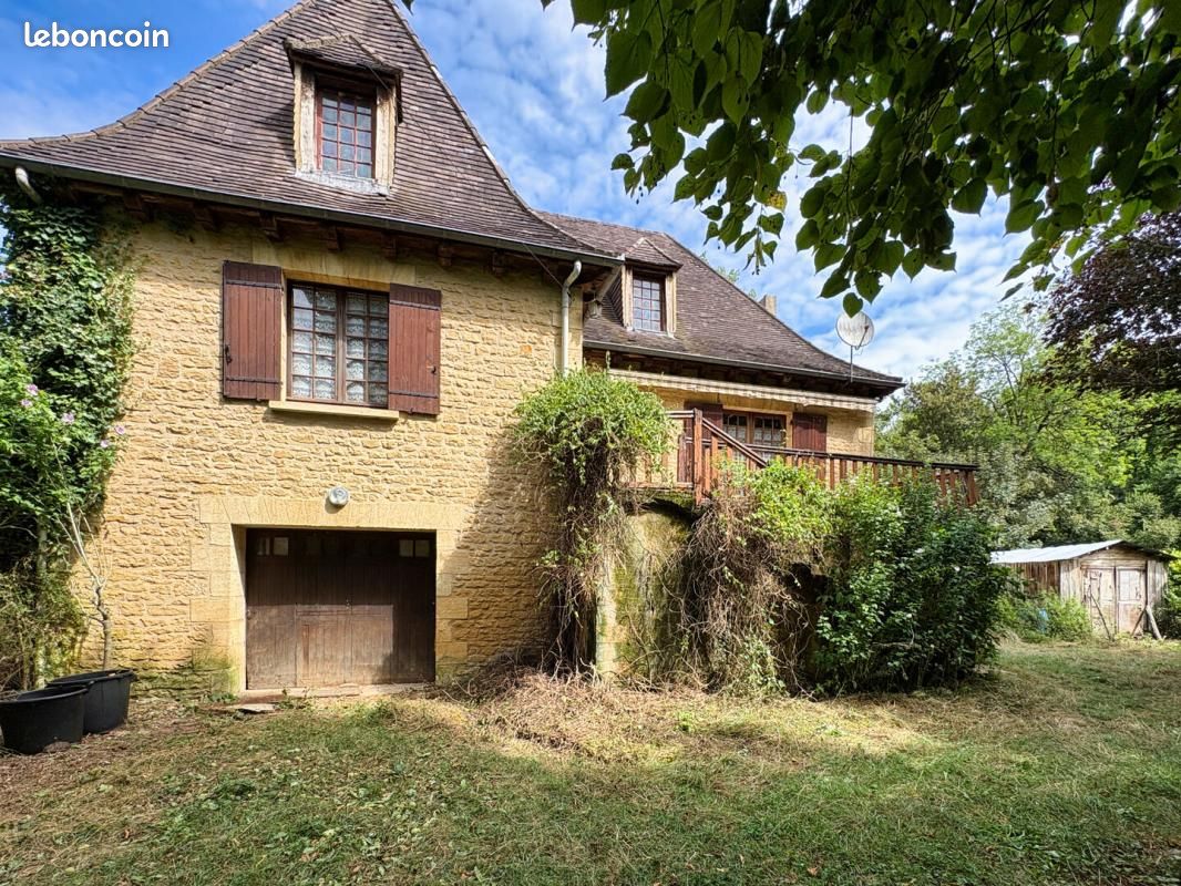 Maison 3 pièces 96 m² · à Sarlat-la-Canéda · 96 m² · 139 000 €