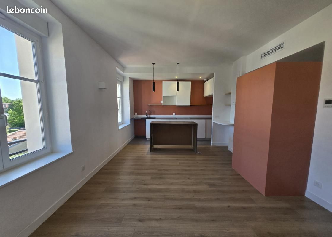 Appartement 5 pièces 71 m² · à Nancy · 71 m² · 995 €/mois