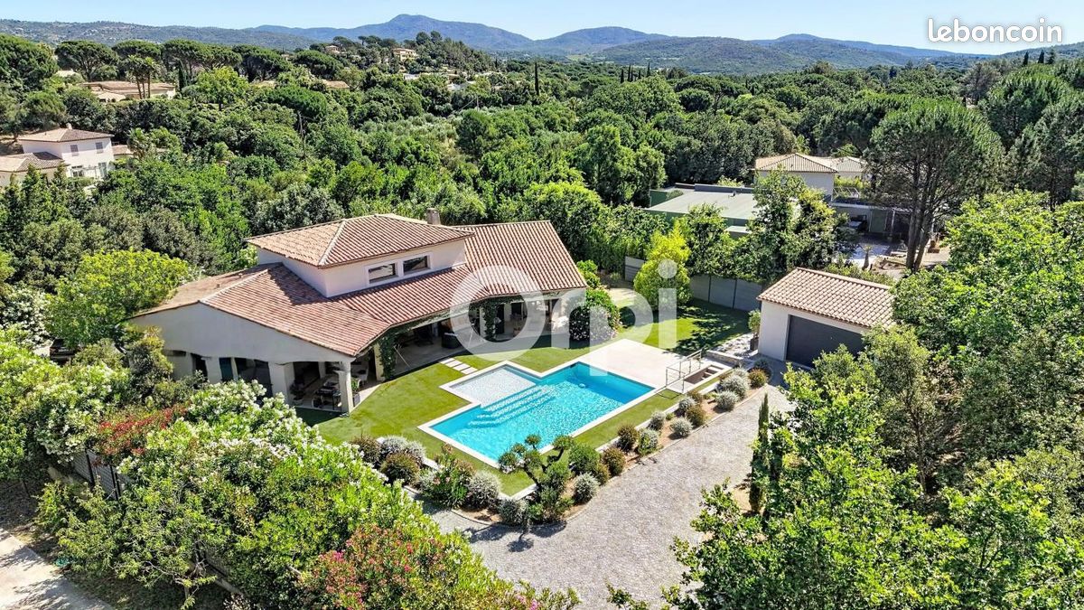 Maison 5 pièces 220 m² · au Plan-de-la-Tour · 220 m² · 1 590 000 €