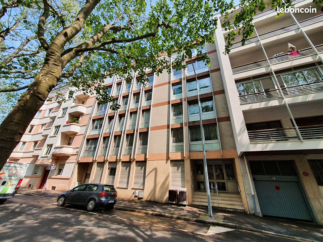 Appartement 1 pièce 27 m² · à Metz · 27 m² · 405 €