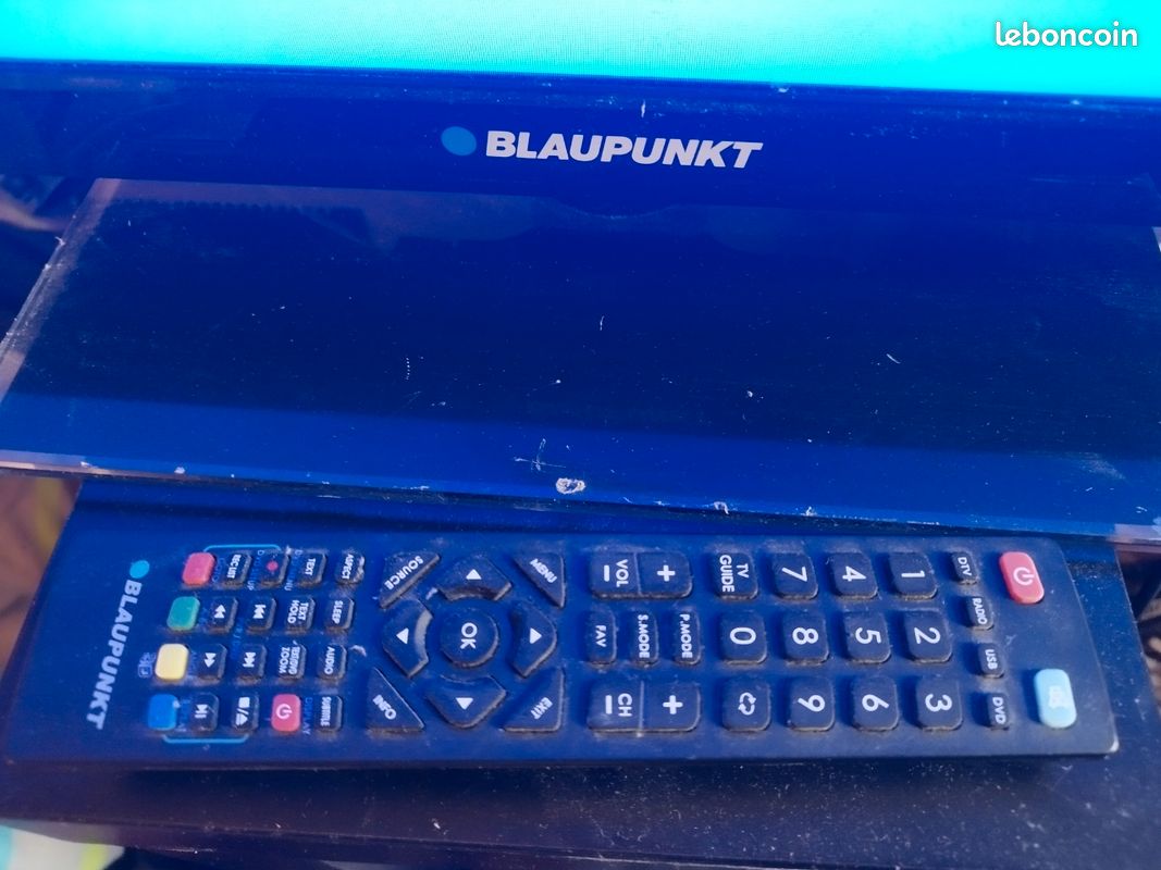 Télévision écran plat (image 2)