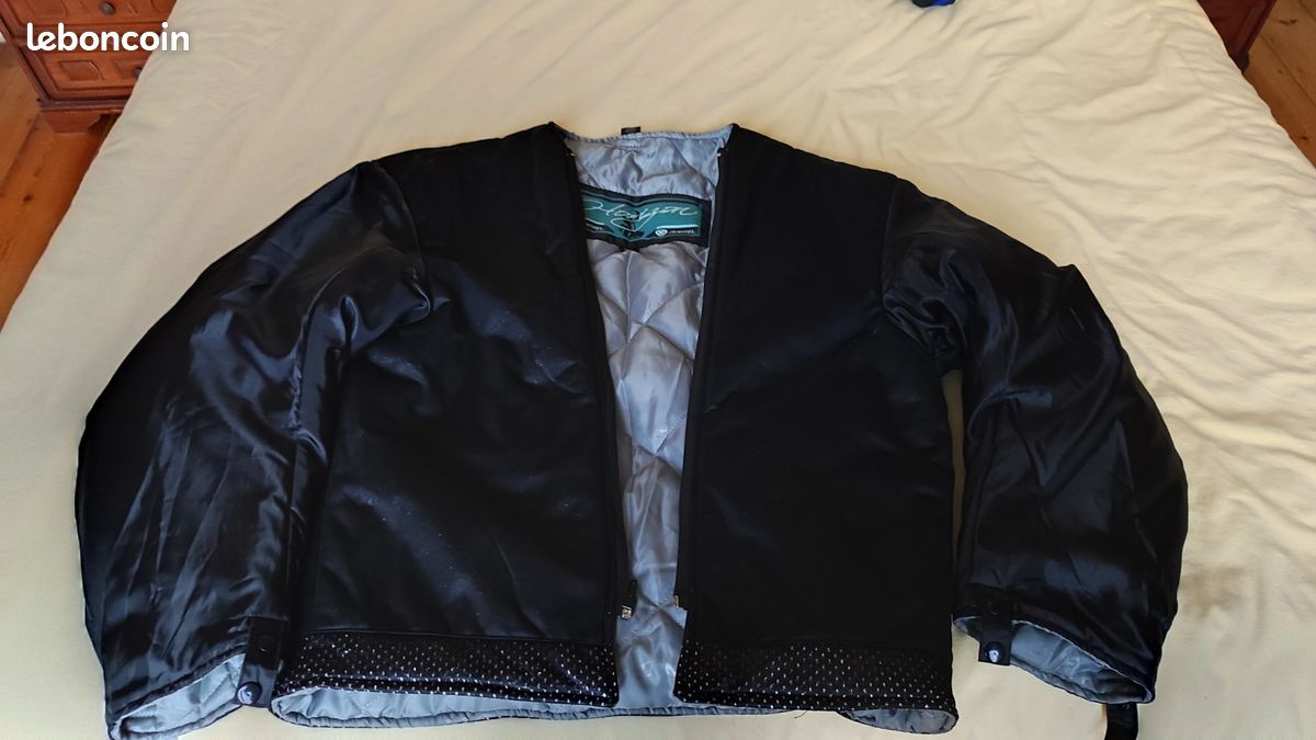 Sous veste moto chaude Ixon en TBE à prix ridicule (image 1)