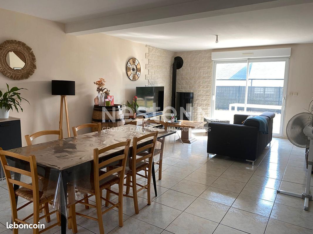 Maison 4 pièces 94 m² · à Vaudelnay · 94 m² · 980 €