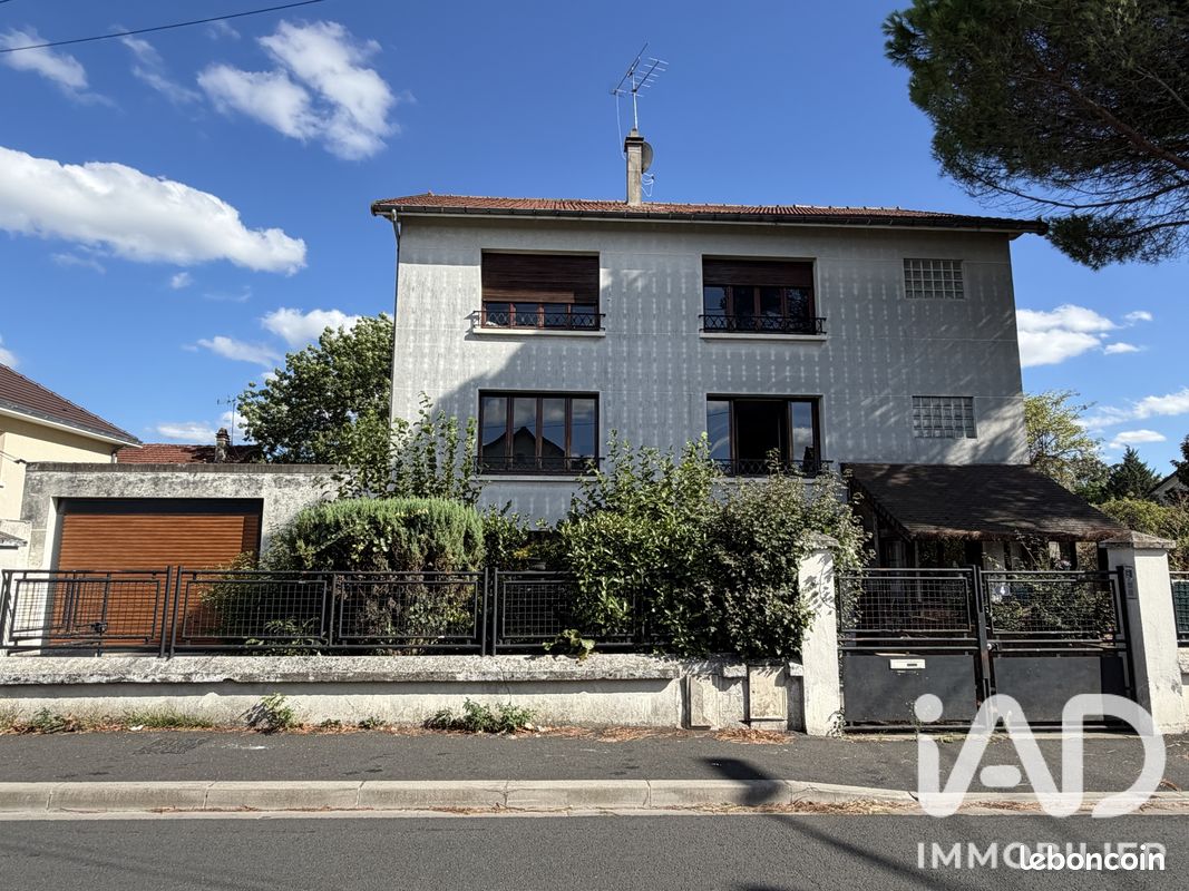 Maison 15 pièces 356 m² · à Champigny-sur-Marne · 356 m² · 773 000 €