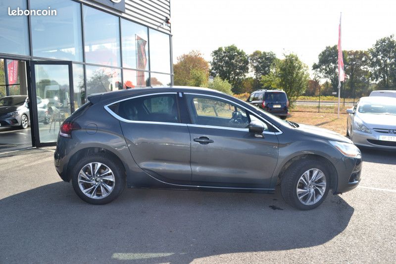 Citroen DS4 1.6 E-HDI115 AIRDREAM EXECUTIVE (image 3)
