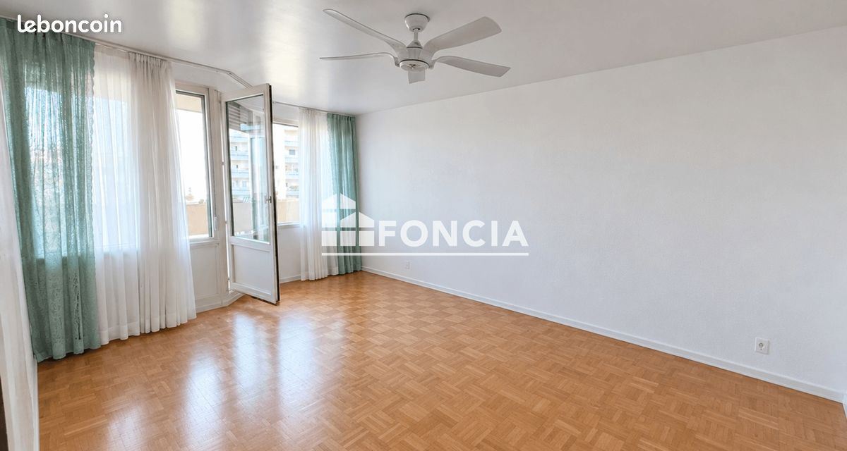 Appartement 3 pièces 67 m² · à Vénissieux · 67 m² · 838 €/mois