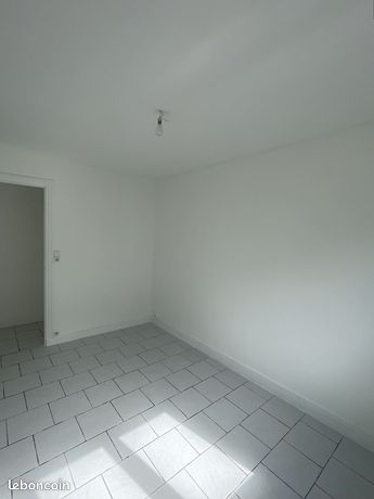 Appartement a louer - 3 pièce(s) - 53 m2 - Surfyn