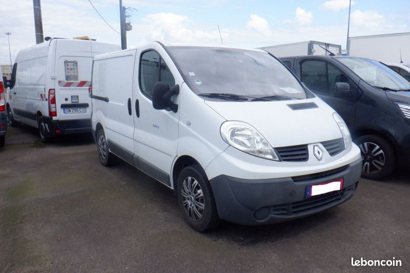 Renault TRAFIC II FG L1H1 1000 2.0 DCI 90CH CONFORT (image 3)