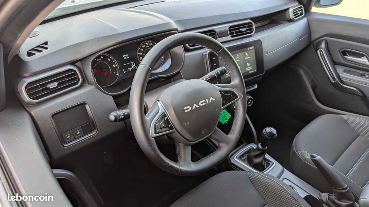 Dacia Duster 1.0 ECO-G 100ch Journey 4x2 - 16500 HT (image 9)