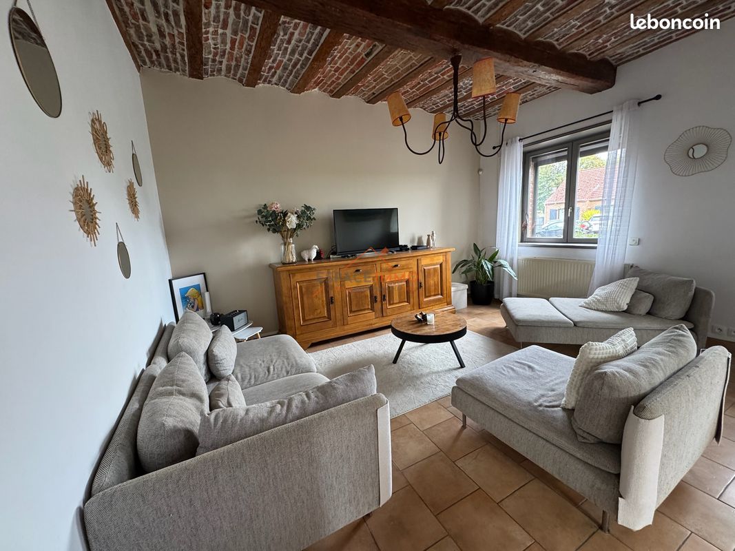 Maison 6 pièces 94 m² · à Hélesmes · 94 m² · 236 900 €