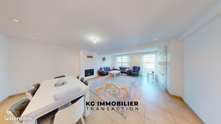 Maison 7 pièces 210 m²