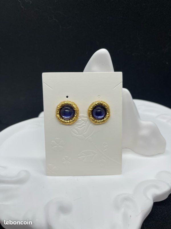 Boucle d’oreille (image 17)