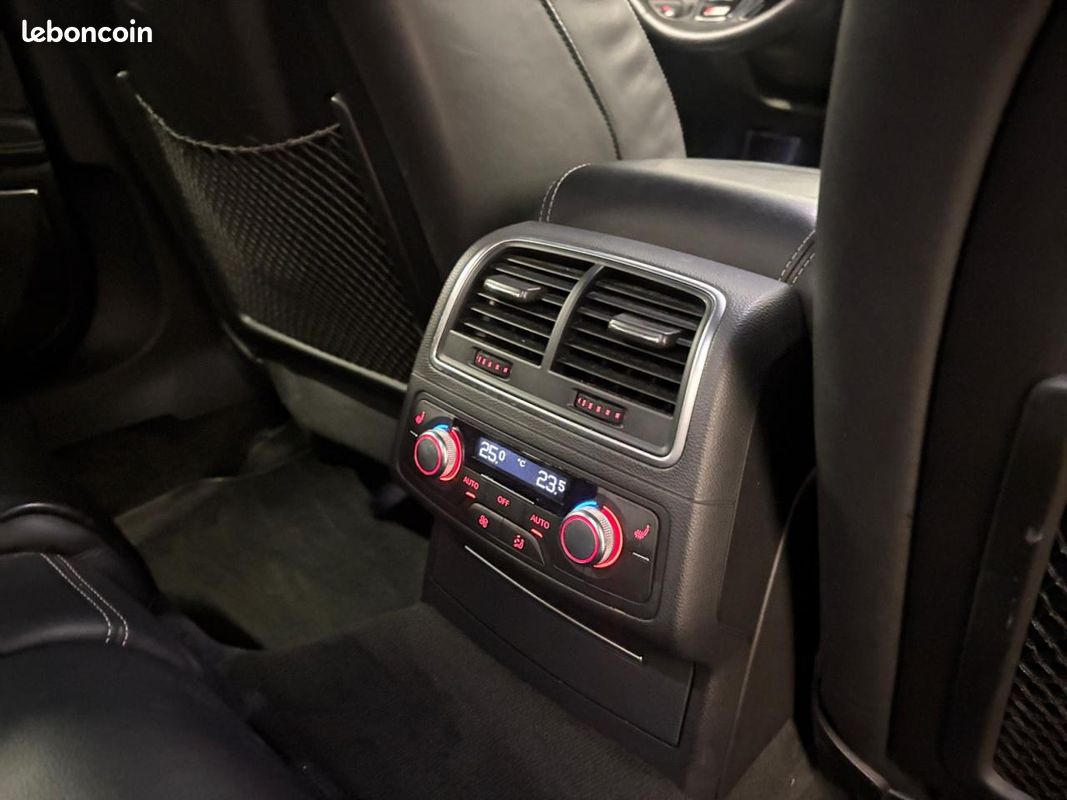 AUDI A7 SPORTBACK S7 Sportback Quattro 4.0 V8 TFSI - S-tronic S7 ( Garantie 12 mois ) (image 19)