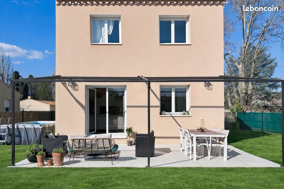Maison 4 pièces 67 m² · à Maillane · 67 m² · 319 000 €