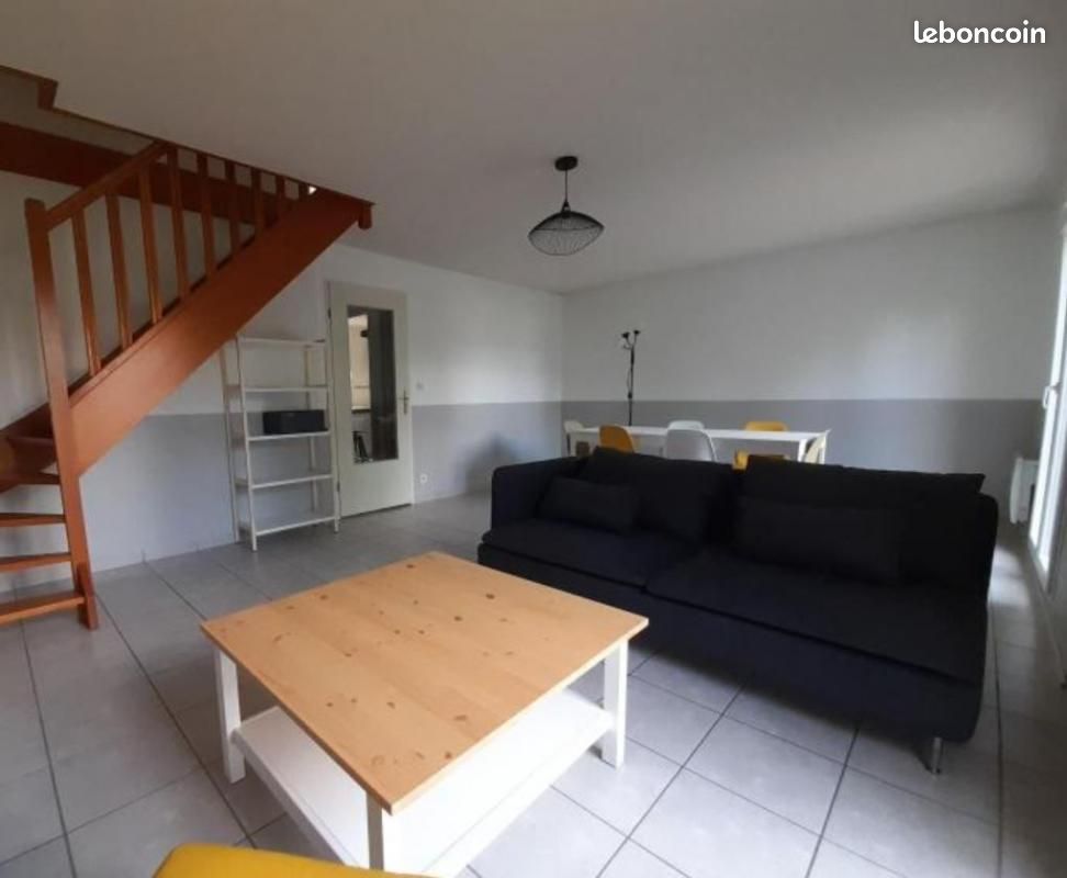 Appartement 1 pièce 88 m² - Poitiers 86000 (image principale 8)