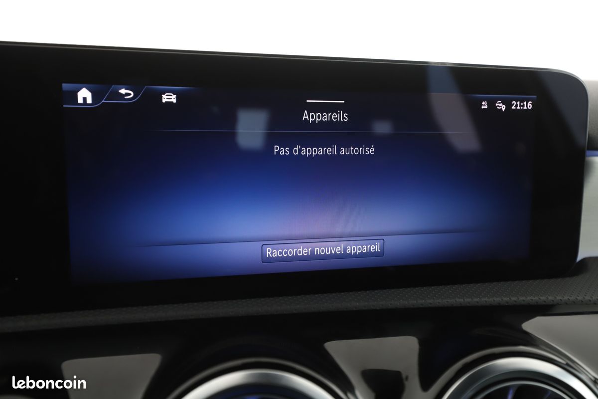 Mercedes-Benz Classe A 180 AMG Line 7G-DCT 136 ch (image 22)