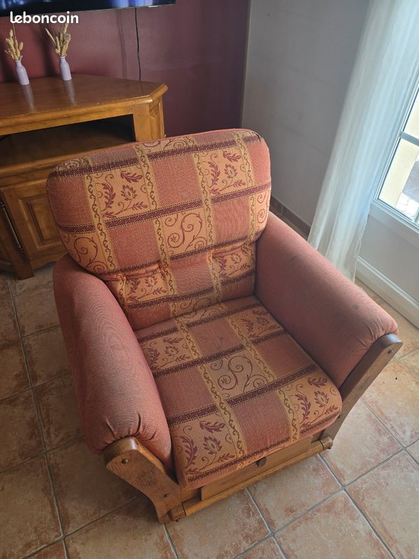 Canapé +2 fauteuil + un pouf (image 2)