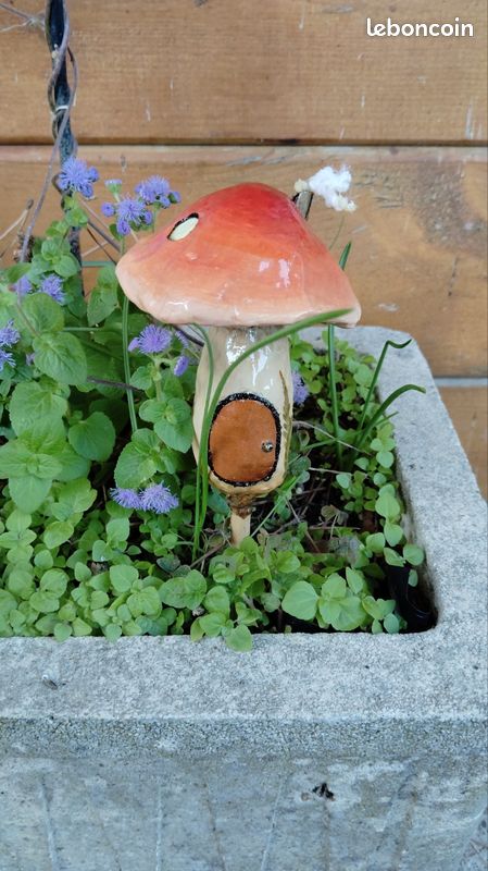 Champignon maison dĂ©coratif đ (image 8)