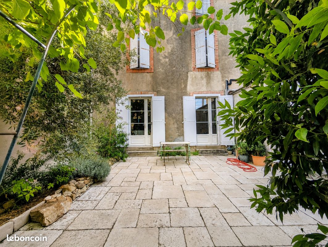 Maison 6 pièces 168 m² · à Argeliers · 168 m² · 243 000 €