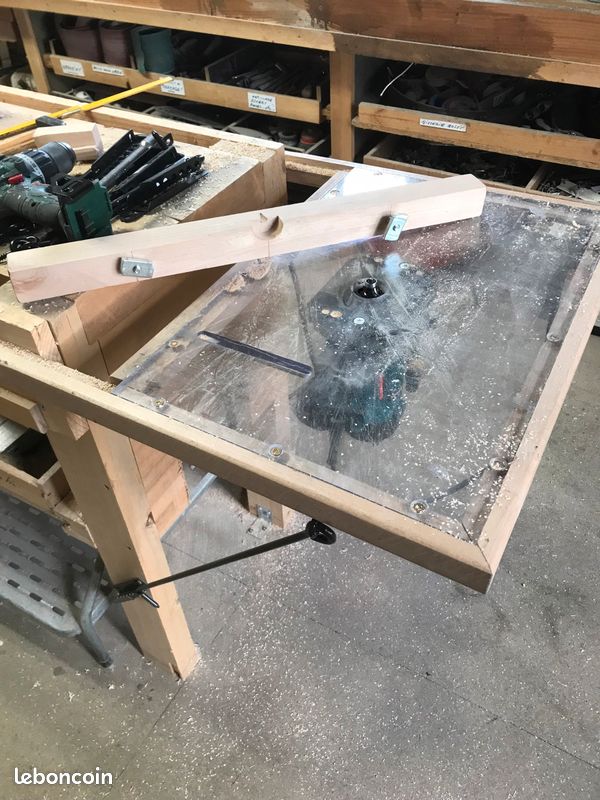 Défonceuse sous table (image 3)