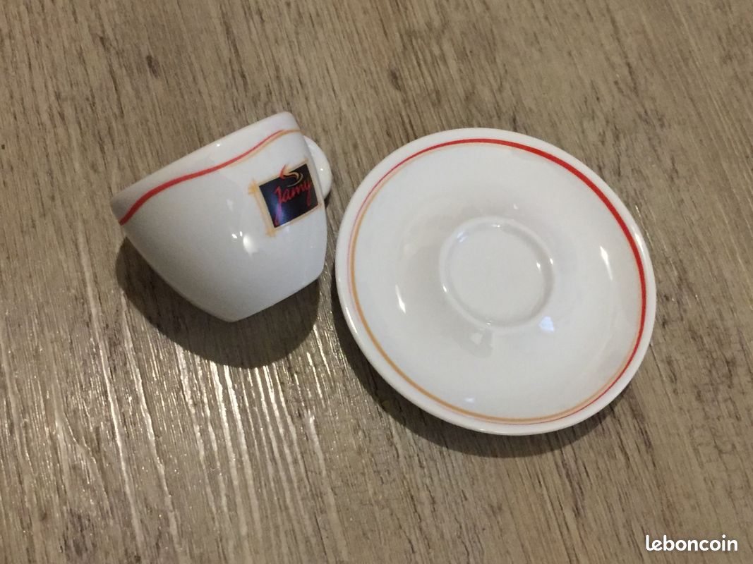 5 Tasses à café avec soucoupes (image 1)