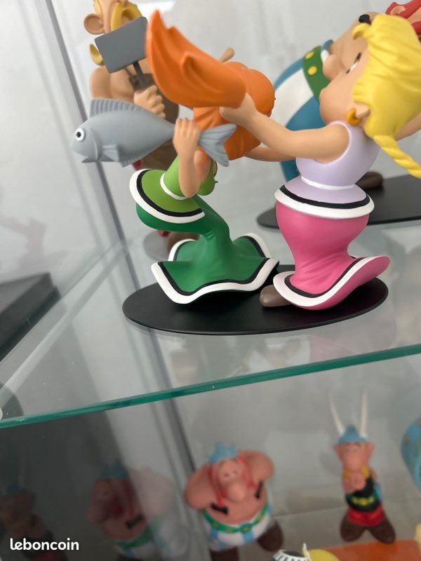 Leblon Delienne & Uderzo- Sculpture , thème Astérix en Corse