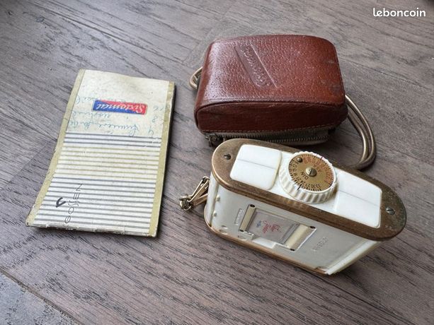Lorgnettes anciennes avec étui - parfaites pour l'été! (D'occasion) à