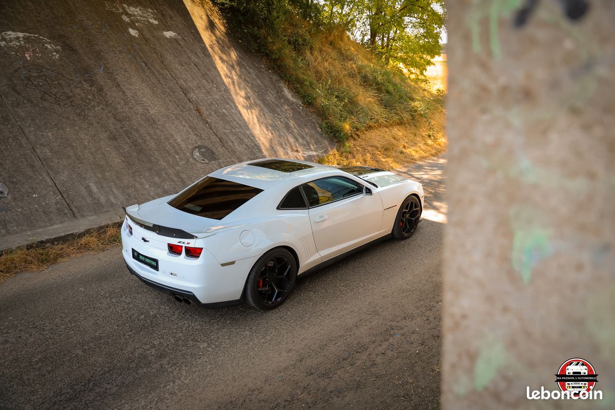 CHEVROLET CAMARO ZL1 – V8 6.2l Supercharged – 2012 – 99 990 km - Carfax clean - En stock (image 5)