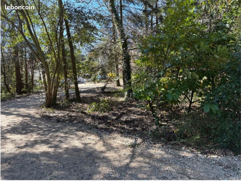 Terrain 1 500 m² Carignan De Bordeaux · à Carignan-de-Bordeaux · 258 500 €