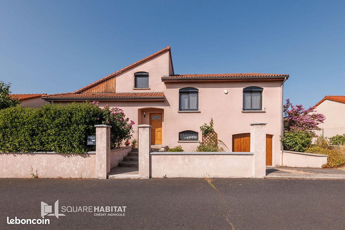 Maison 5 pièces 100 m² · à Blanzat · 100 m² · 298 000 €