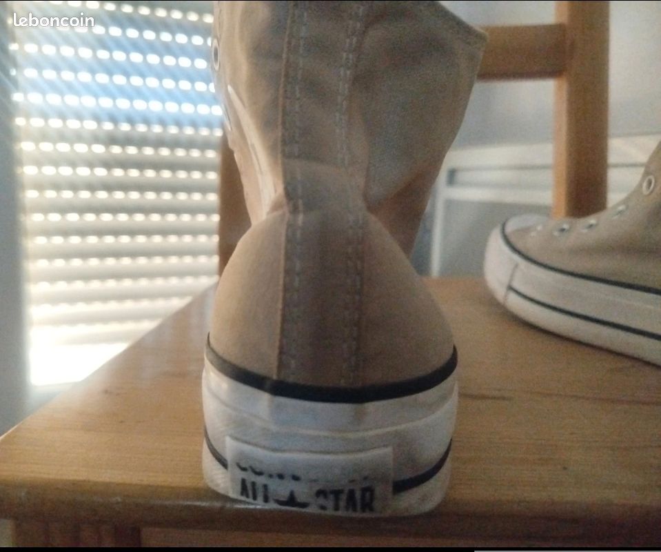 Converse haute beige taille 40 (image 8)