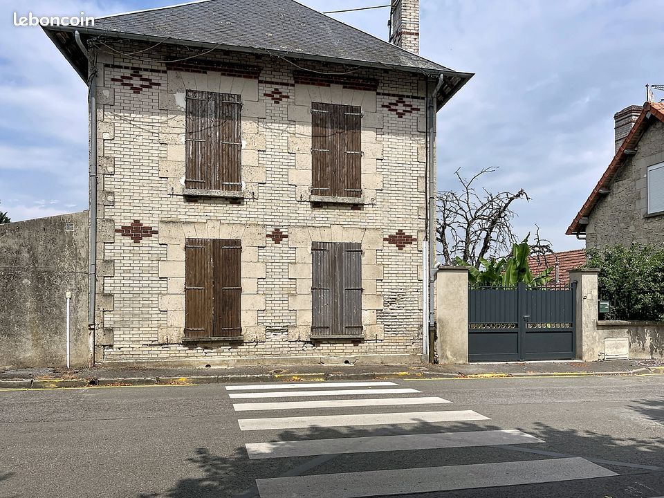 Maison 7 pièces 125 m² · à Sermoise · 125 m² · 104 000 €