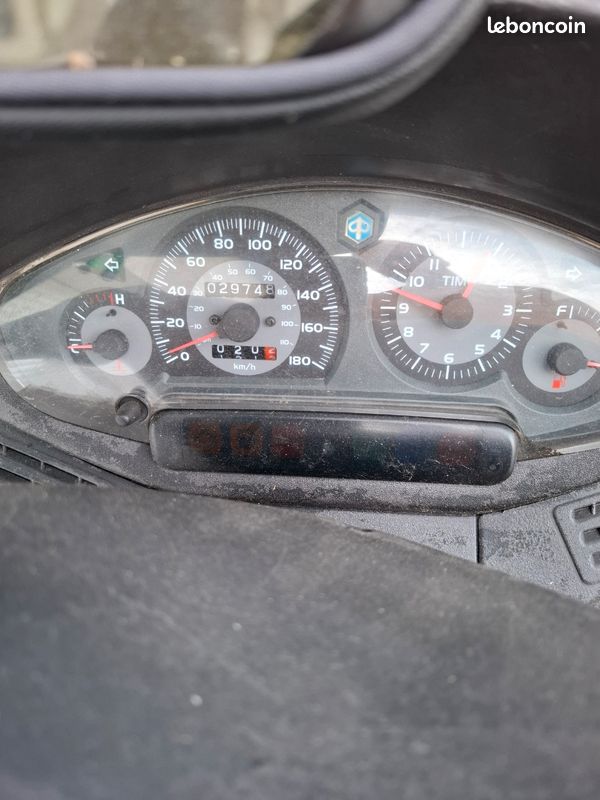 Scooter piaggo X8 (image 2)