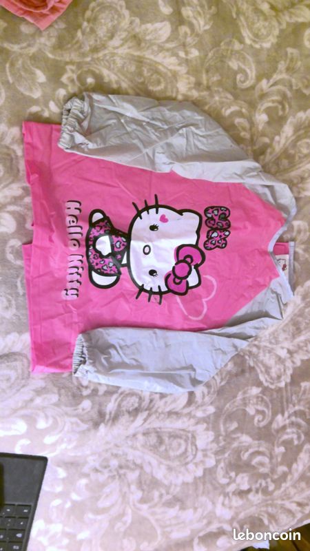 Blouse imperméable - Tablier HELLO KITTY -pour Peinture et activités salissantes (image 1)
