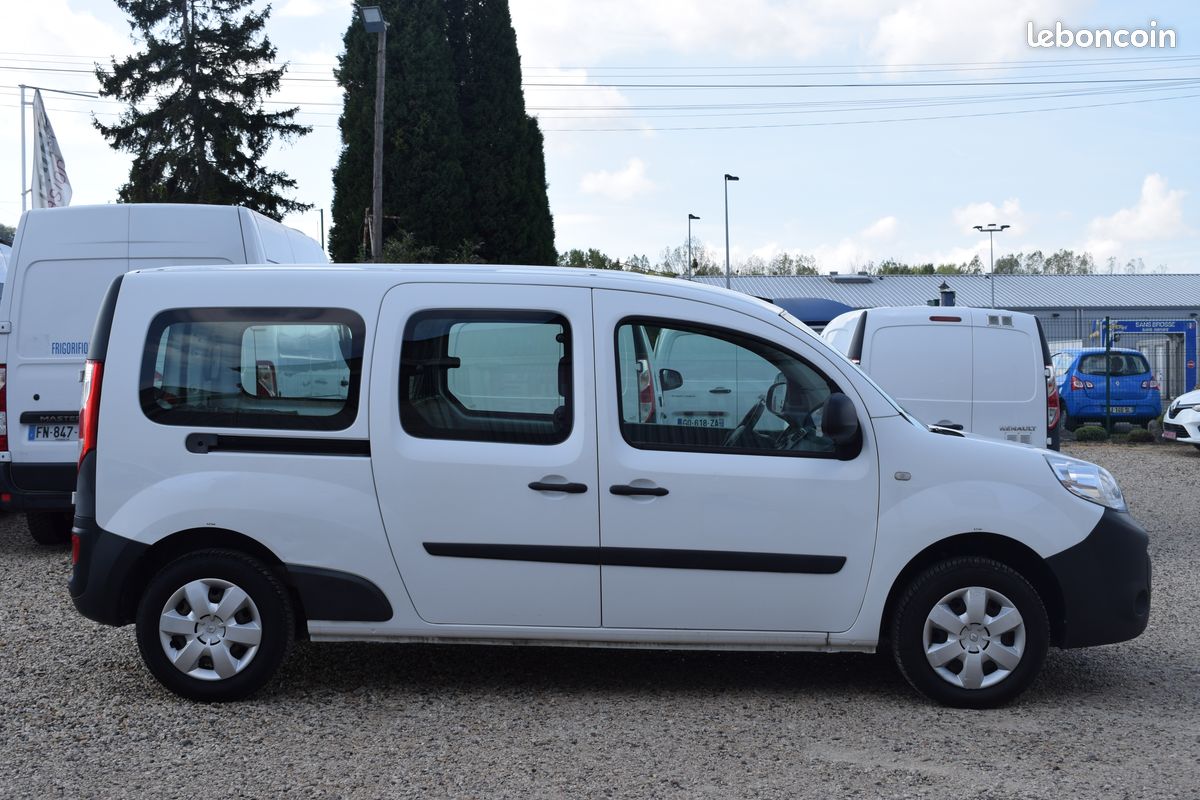 Renault kangoo maxi 1.5dci 110 cabine approfondie 5 places camera (image 2)