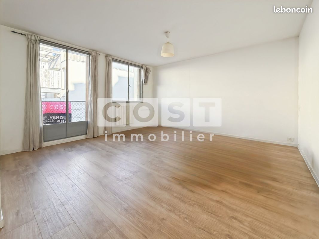 Appartement 1 pièce 28 m² · à Gennevilliers · 28 m² · 149 000 €