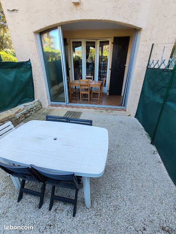 Appartement 1 pièce 22 m² · à Saint-Mandrier-sur-Mer · 22 m² · 137 000 €