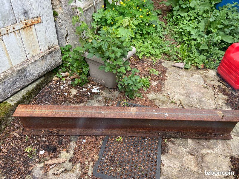 2 poutres IPN HEB acier très robustes, idéales pour travaux de rénovation, linteau ou mur porteur (image 1)