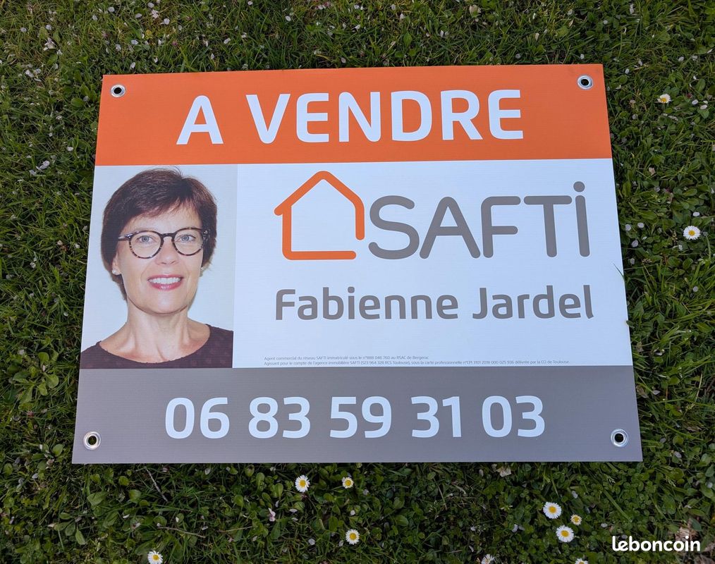 Terrain 5388 m² · à Carsac-Aillac · 5 388 m² · 80 800 €
