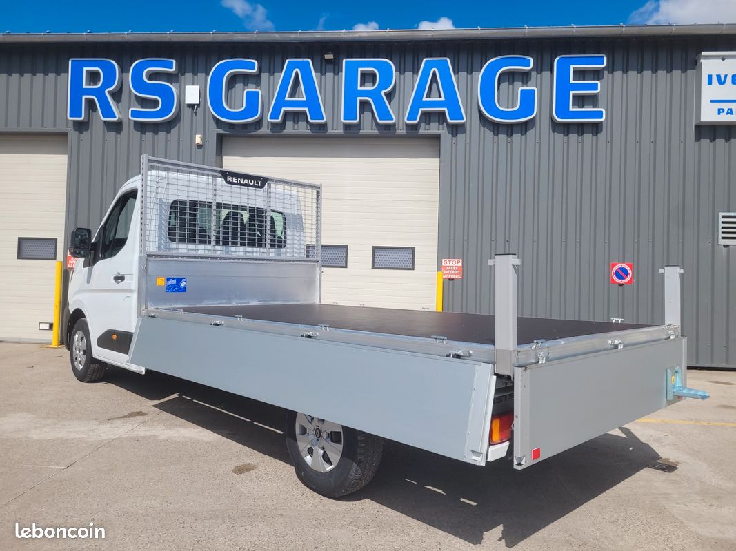 RENAULT MASTER IV CCB 35 L3H1 TRACTION 2.0 Blue DCI 150 EXTRA SIMPLE CABINE PLATEAU ALUMINIUM « JPM » 03 PLACES NEUF avec RADARS DE RECUL + CLIMATISATION + ROUE DE SECOURS ( Prix de Vente 34 990 HT ) (image 3)