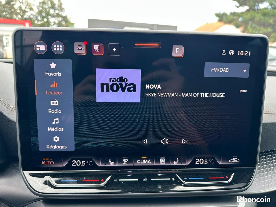 CUPRA Leon 1.5 eTSI Hybrid 150 ch DSG7 V (image 14)