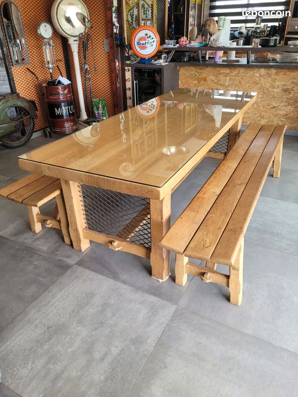 Table chêne massif modernisé (image 1)