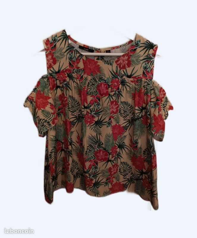 Blouse kiabi fleurie taille XL Vêtements